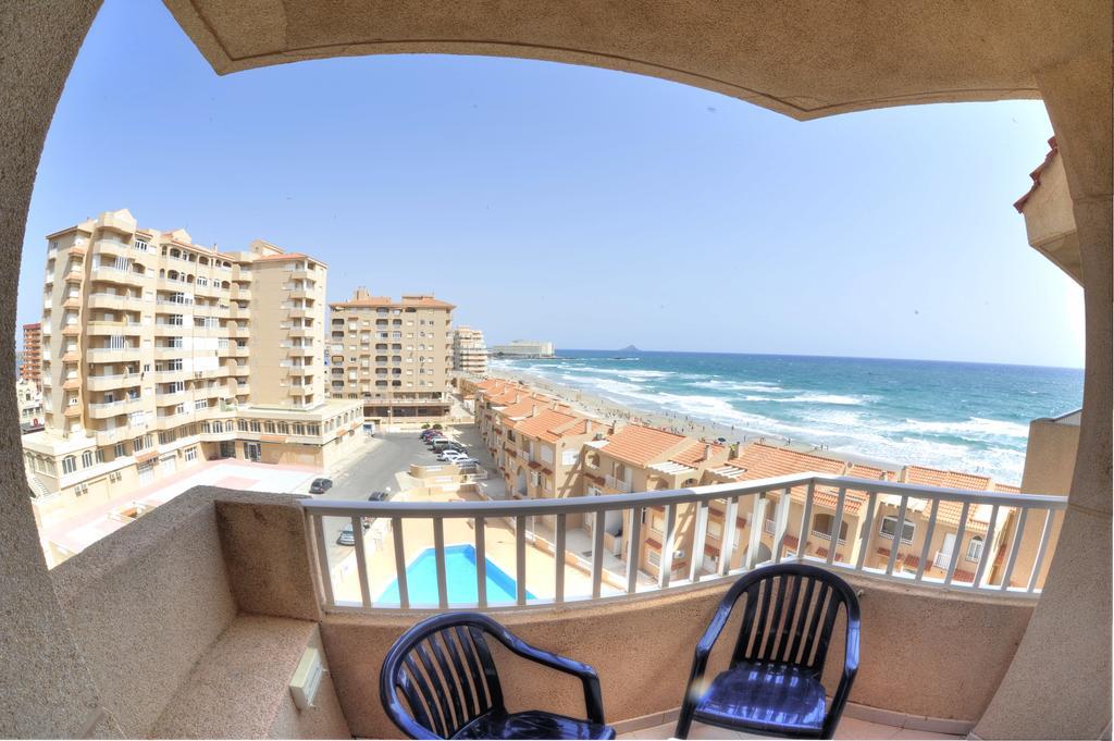 Apartamentos La Mirage La Manga del Mar Menor Pokój zdjęcie