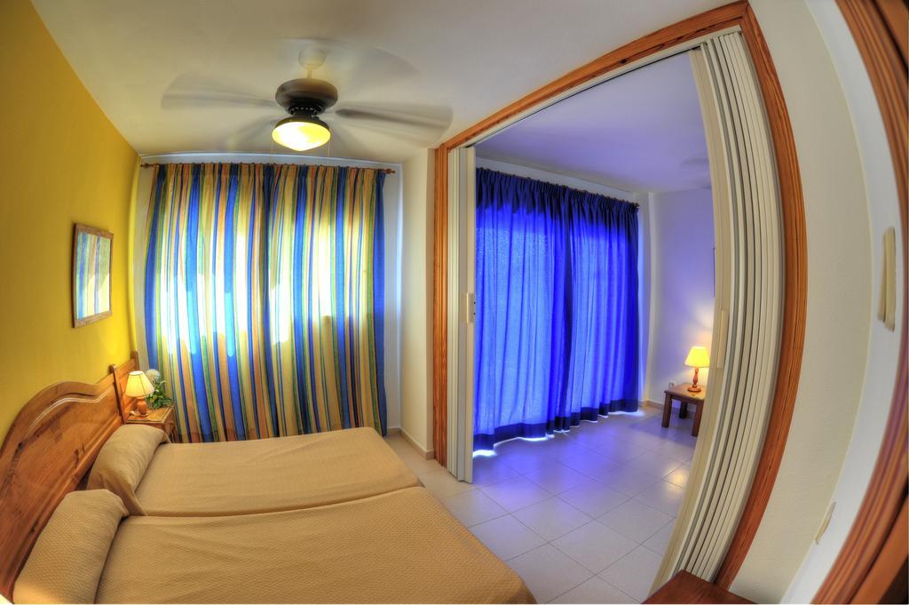 Apartamentos La Mirage La Manga del Mar Menor Pokój zdjęcie